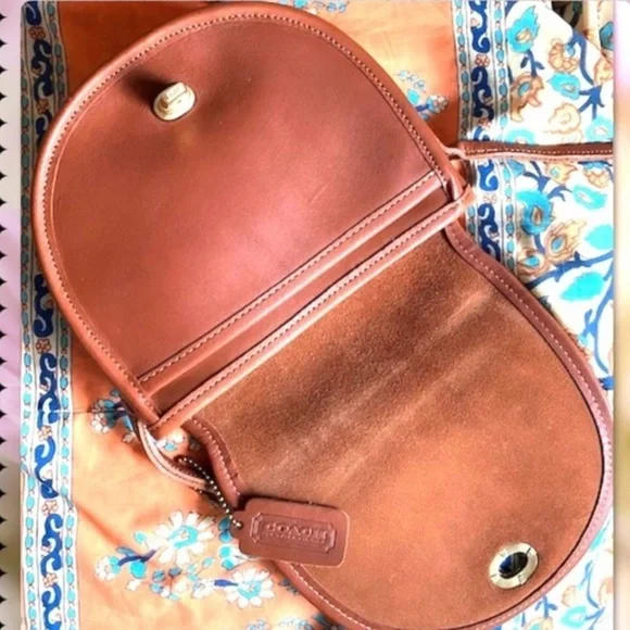 VINTAGE COACH BRITISH TAN LEATHER CROSSBODY MINI BAG 9825 - Picture 14 of 17